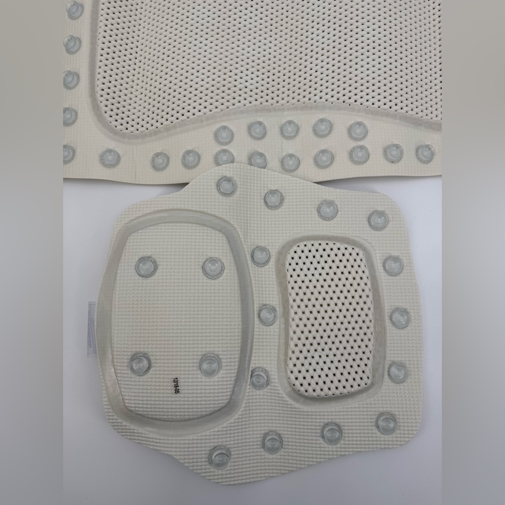 Home + Solutions 2-Piece Luxury Bath Lounger Mat & Pillow Spa Comfort Non-Slip - Picture 6 of 16